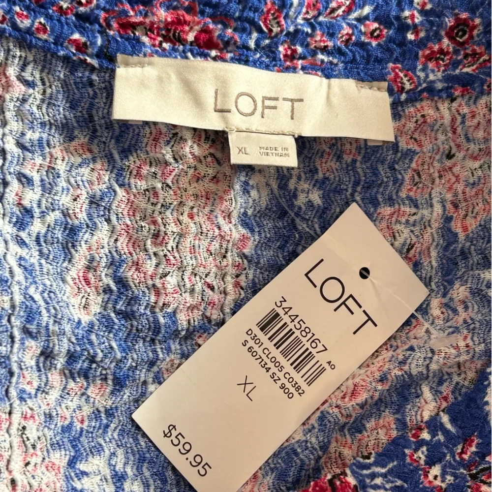 Ann Taylor LOFT Size XL NWT Garden Shirred Puff Long Sleeve Top Cerulean Star